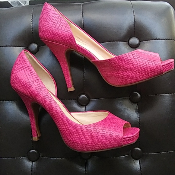 Jessica Simpson Shoes - Jessica Simpson Josette Snakeskin Peeptoe Pumps